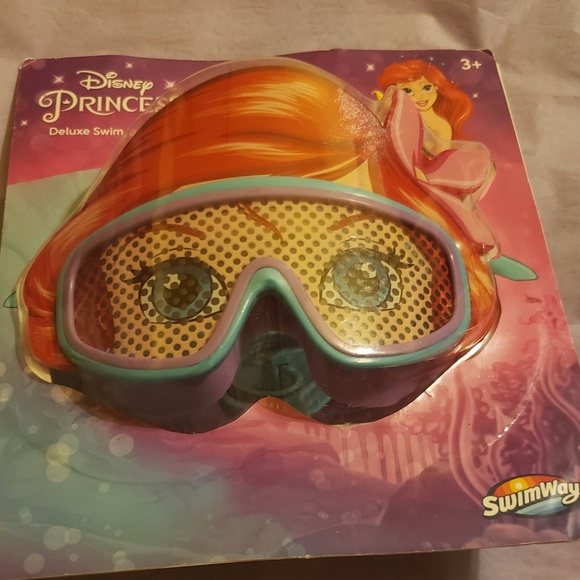 Disney Princess Delux Swimway Goggles New - Picture 1 of 1